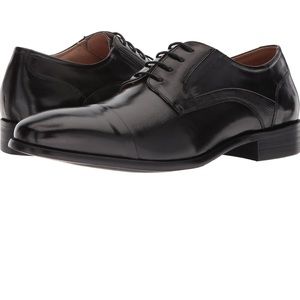 Steve Madden men’s  black leather shoes preowned size 11M